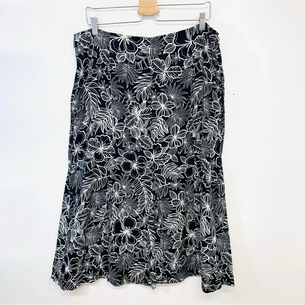 RQT Midi Skirt 16 Linen Cotton  Full A Line Black‎ White  Floral Boho Tropical